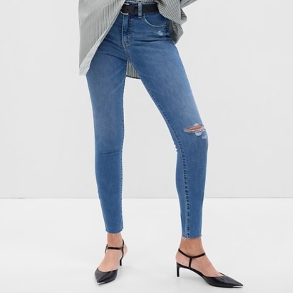Blue Skinny Jeans with Distressed Detail